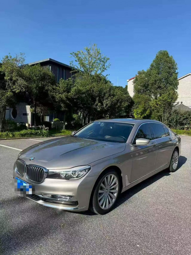 淮安18年宝马7系3