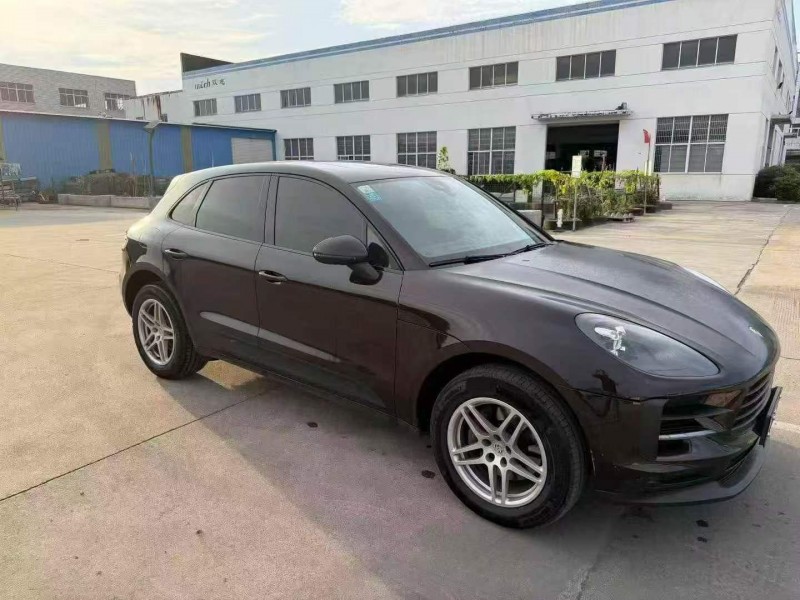 南通20年保时捷Macan3