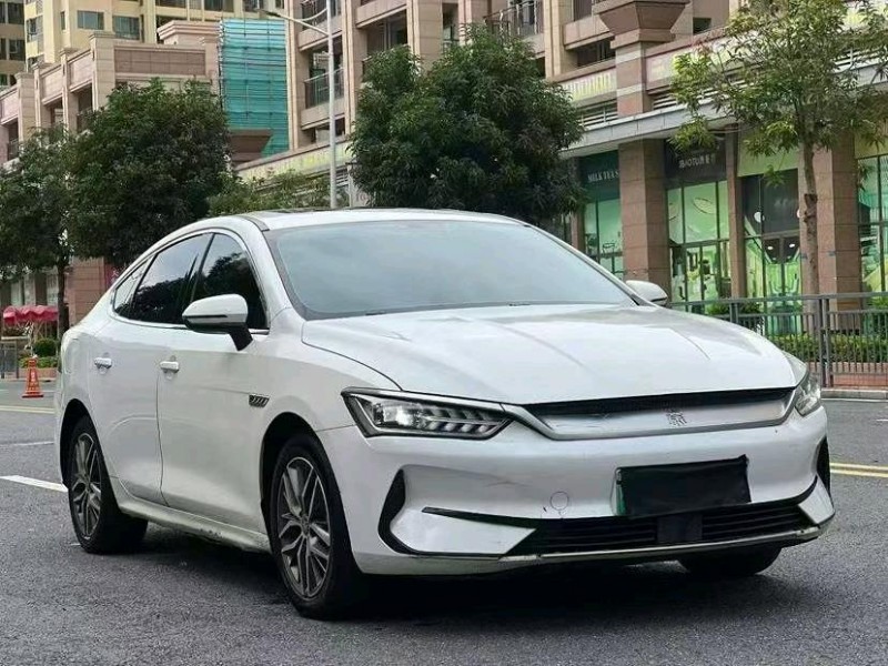 广州21年比亚迪秦3