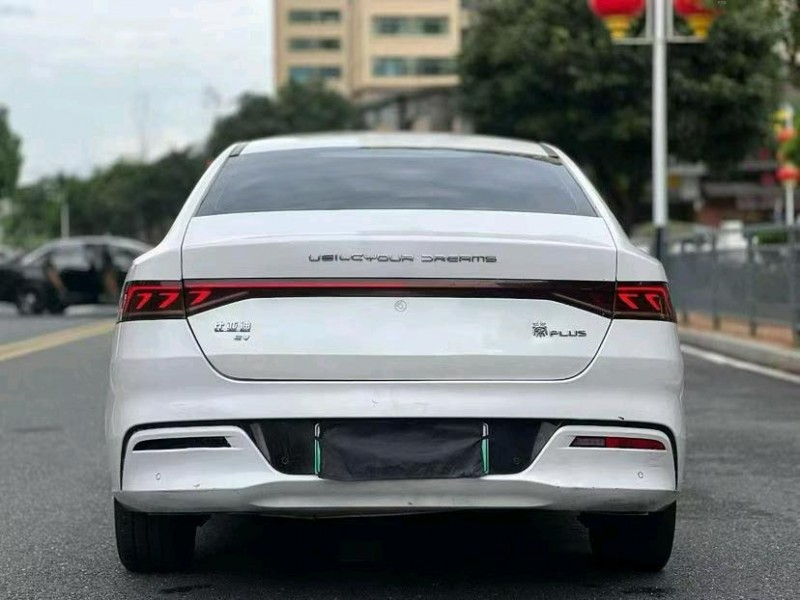 广州21年比亚迪秦9