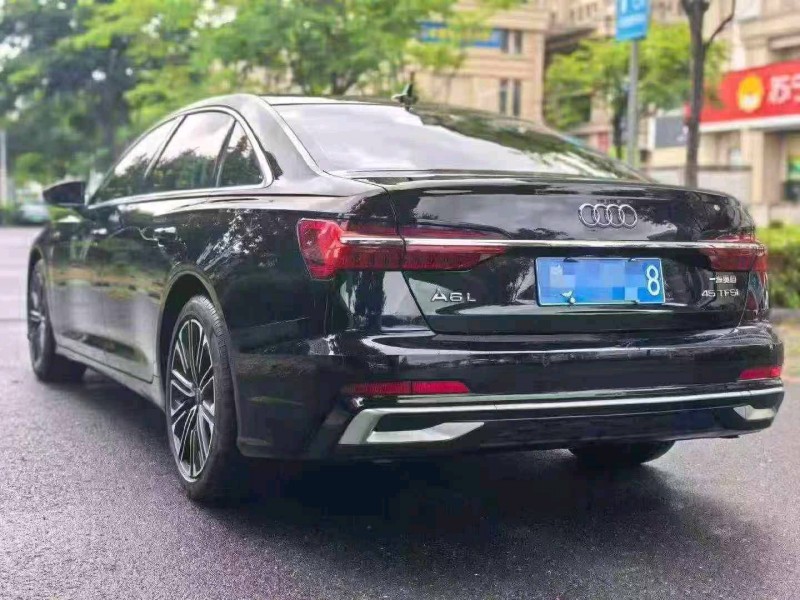 襄阳23年奥迪A6L8
