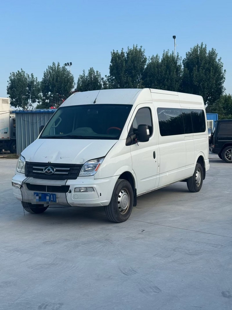 新乡22年大通V803
