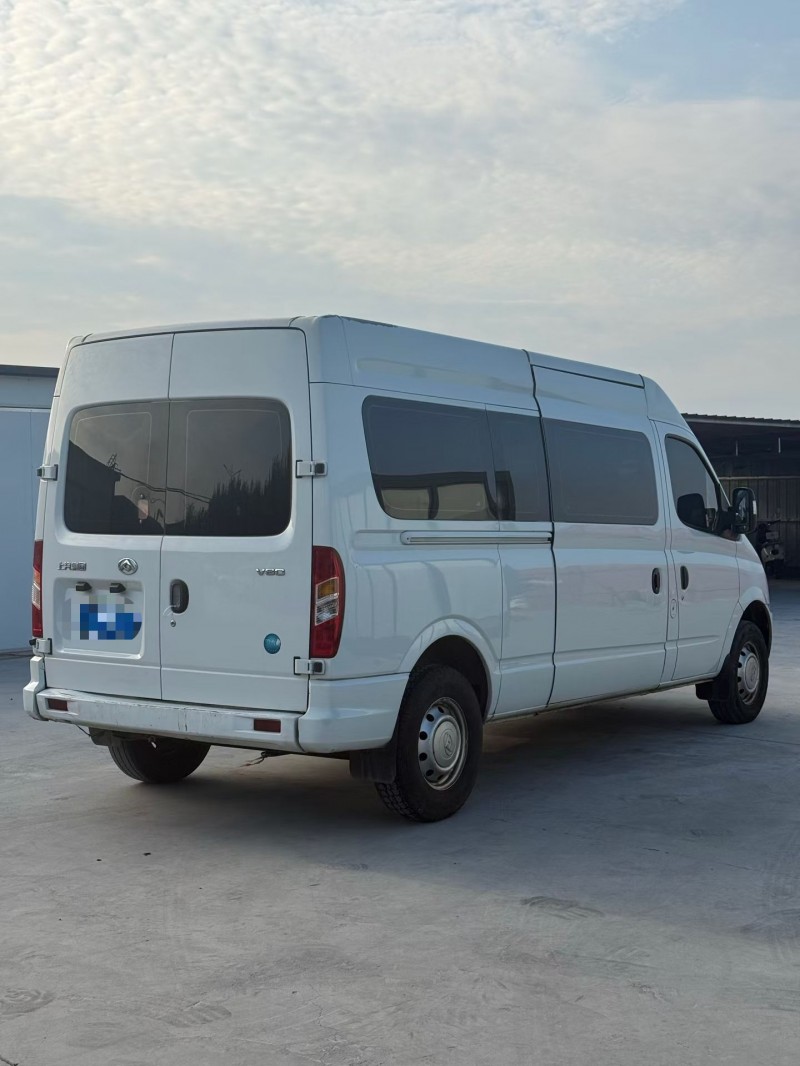 新乡22年大通V809