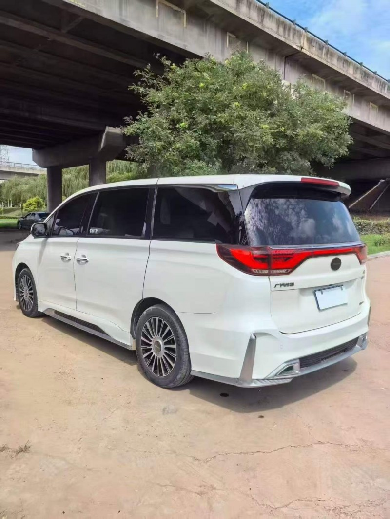 潍坊21年传祺M8/GM89