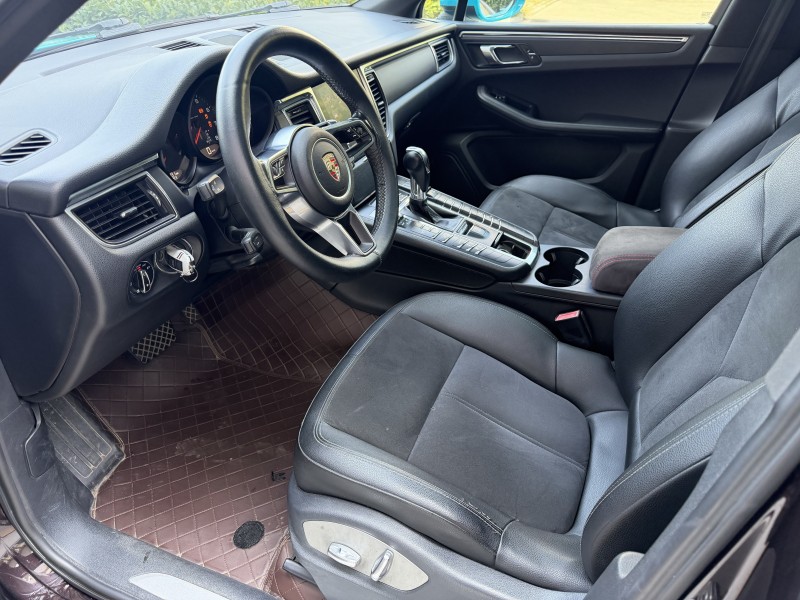 济宁16年保时捷Macan6