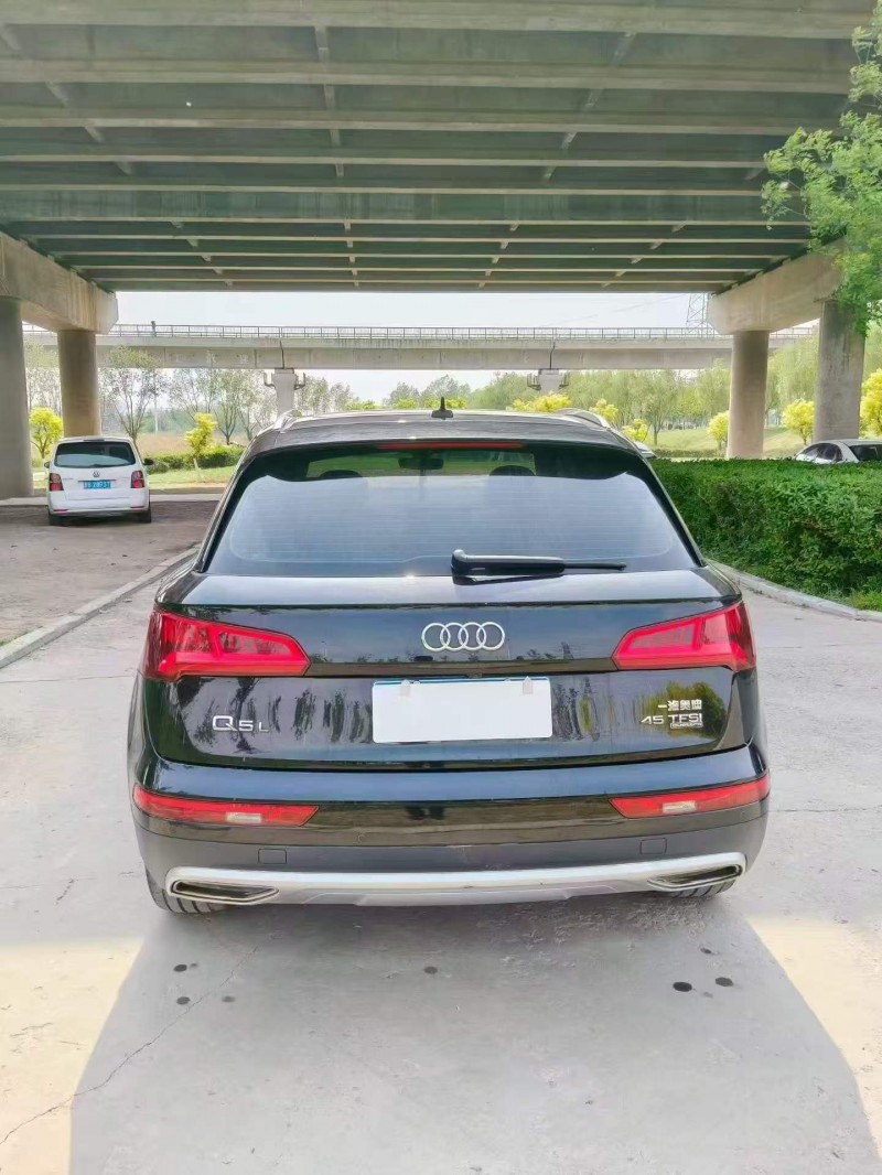 濰坊20年奧迪Q59