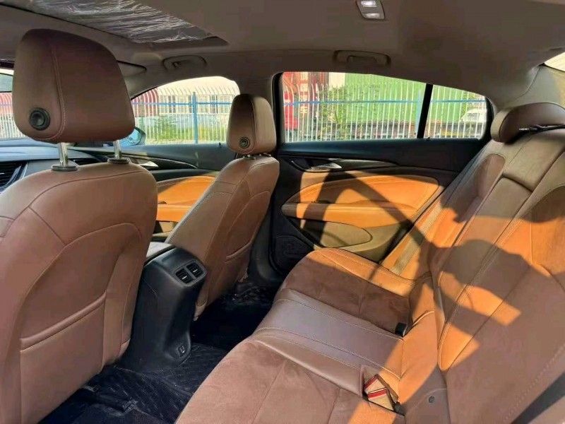 菏泽20年别克君威8