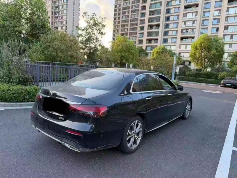 苏州21年奔驰E8