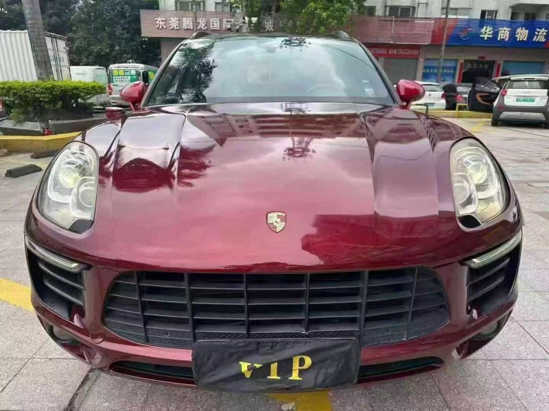 汕头17年保时捷Macan1