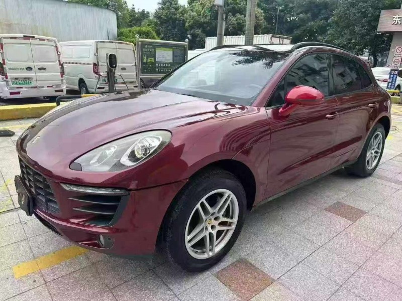 汕头17年保时捷Macan3