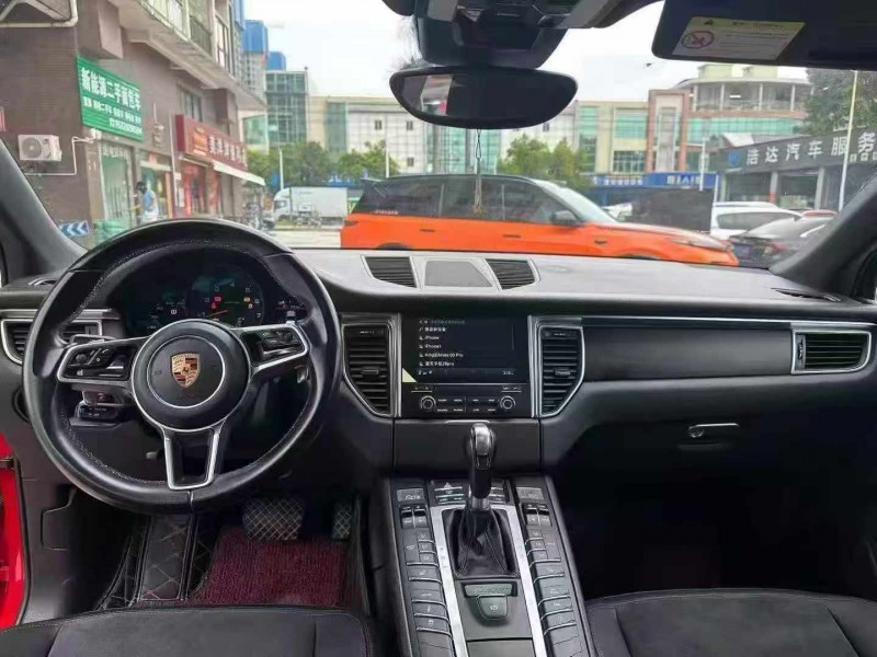 汕头17年保时捷Macan6