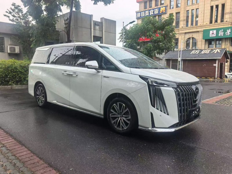襄阳23年传祺M8/GM83
