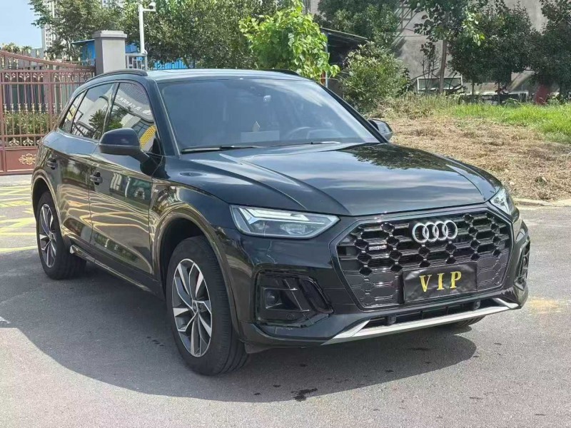 襄阳25年奥迪Q54