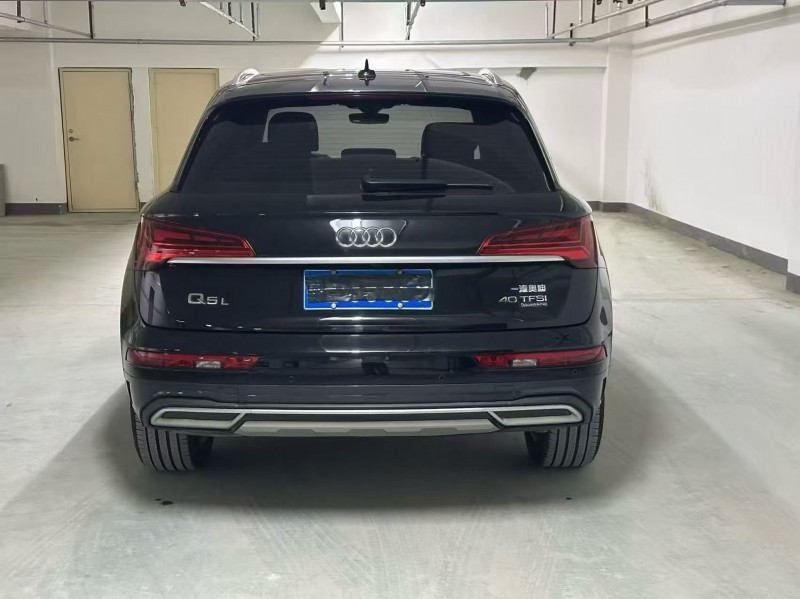 新乡23年奥迪Q58