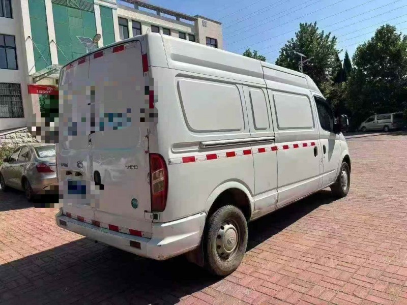 烟台21年大通V808