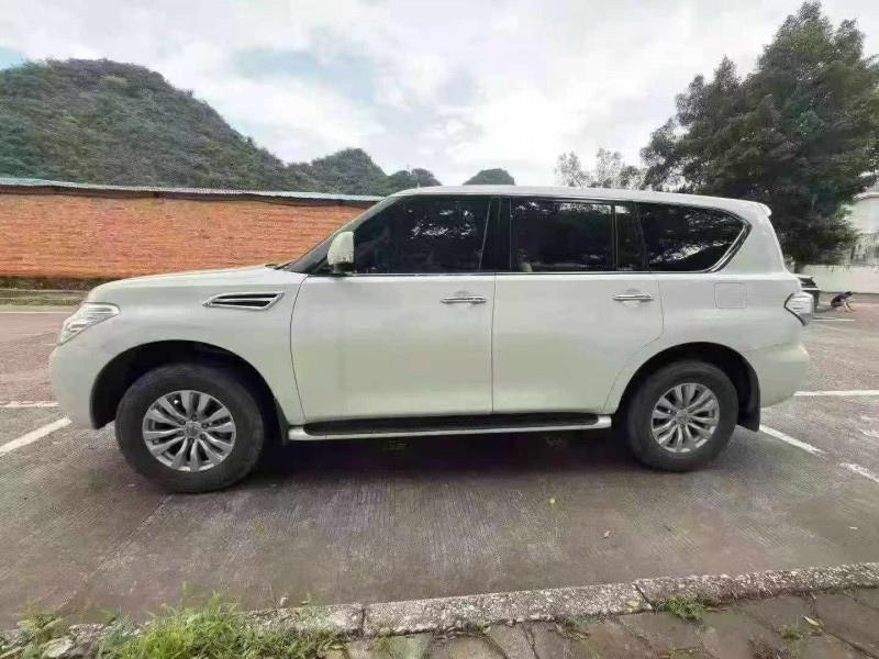 北海20年日产途乐6