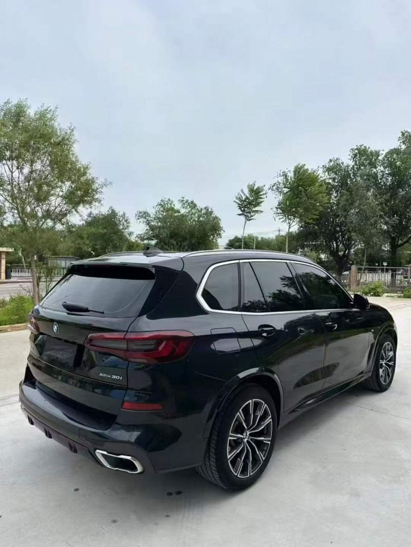 常州22年宝马X57