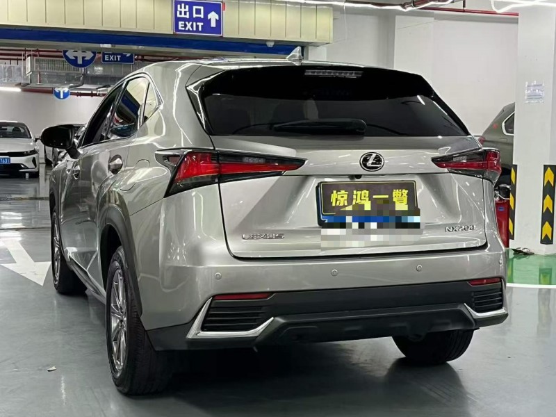 深圳20年雷克萨斯NX9