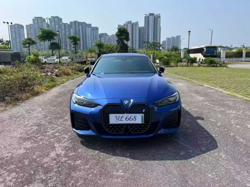 南宁23年宝马I41