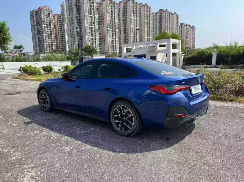 南宁23年宝马I48