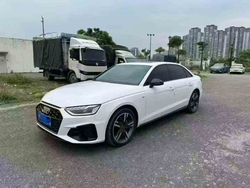 南宁22年奥迪A4L3