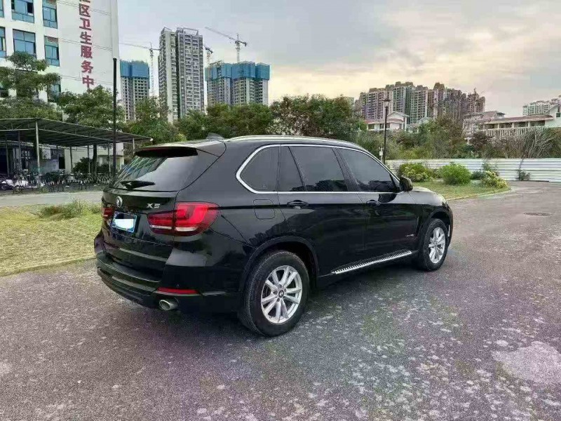 南宁17年宝马X57