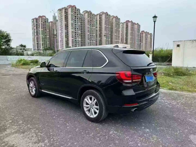 南宁17年宝马X58