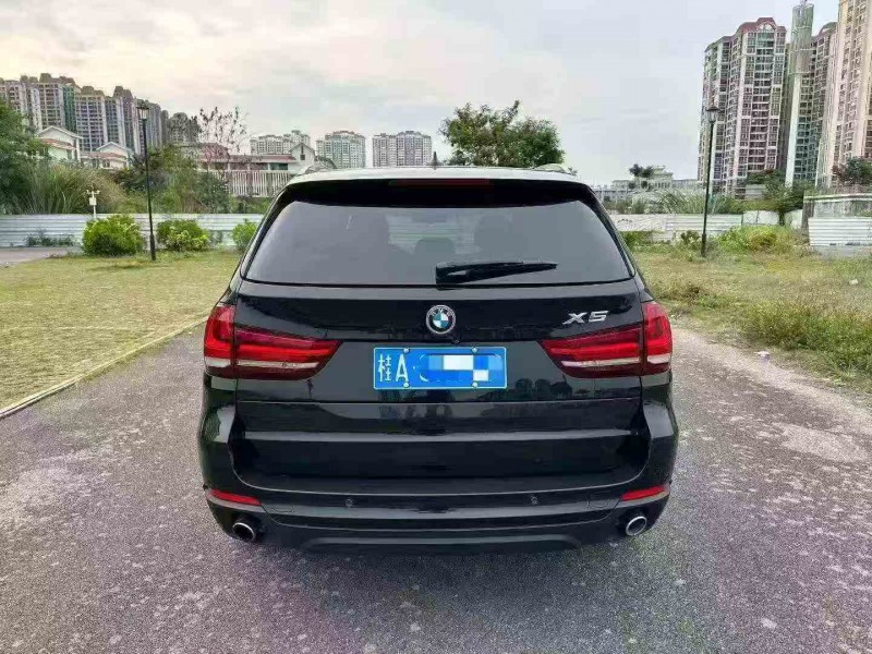 南宁17年宝马X59