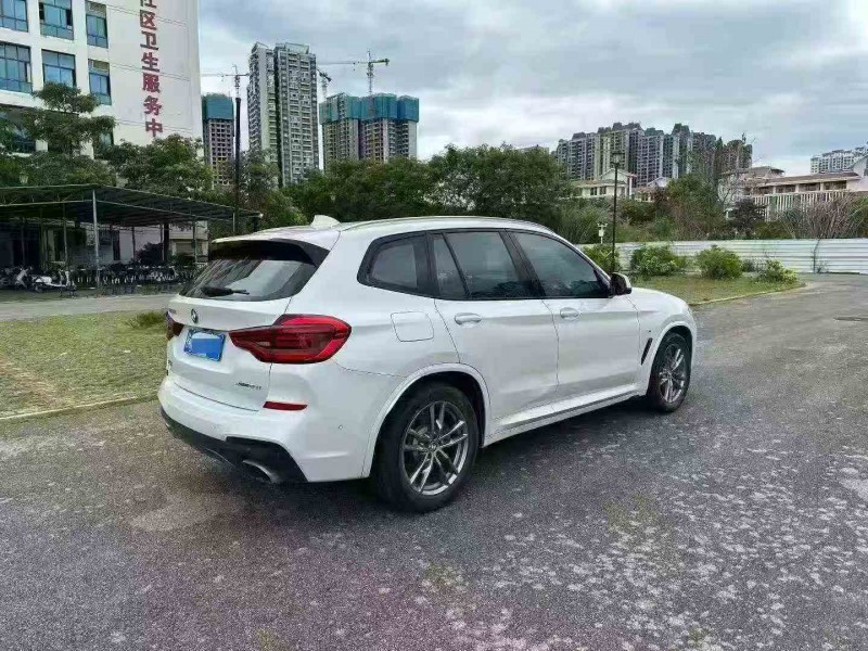 南宁19年宝马X37