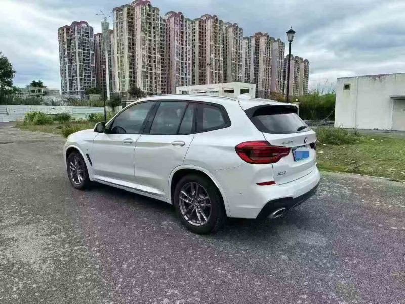 南宁19年宝马X38