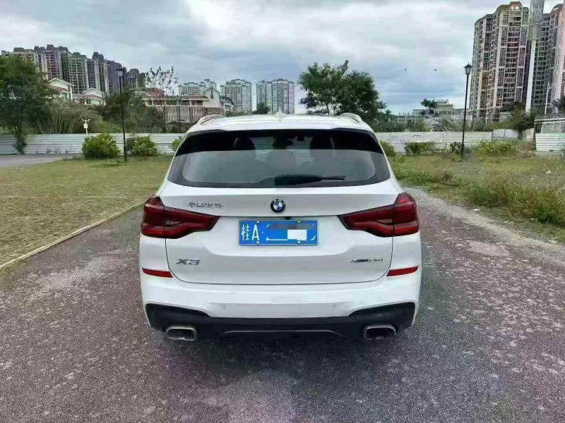 南宁19年宝马X39
