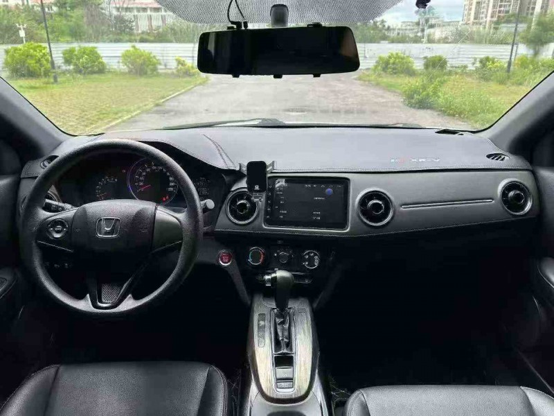 南宁17年本田XRV5