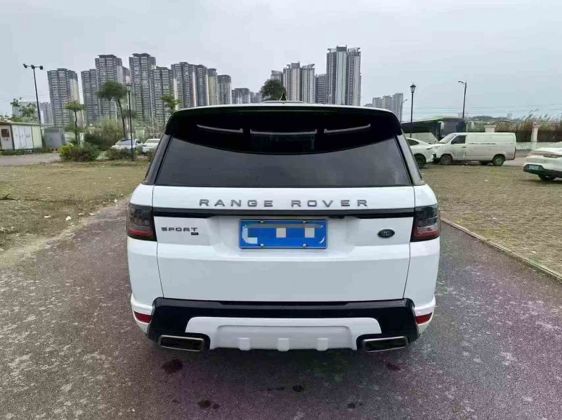 南宁20年路虎揽胜运动9