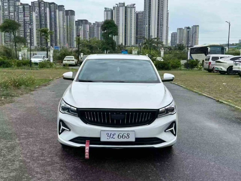 南宁23年吉利帝豪1