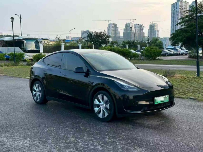南宁22年特斯拉MODEL Y2