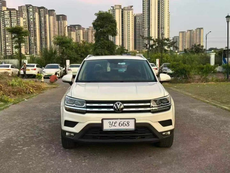 南宁21年大众途岳1