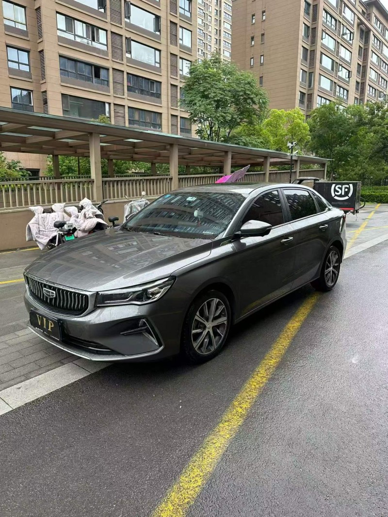 徐州23年吉利帝豪3