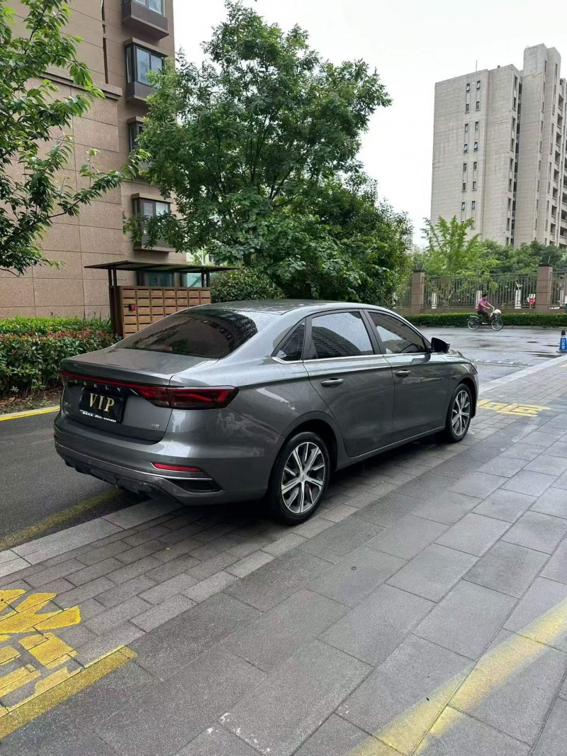 徐州23年吉利帝豪7