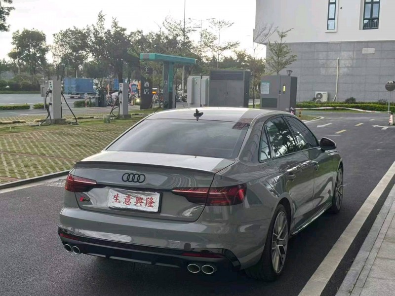 阳江21年奥迪S49