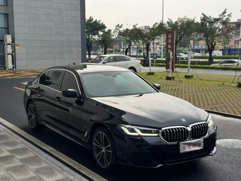 阳江23年宝马5系3