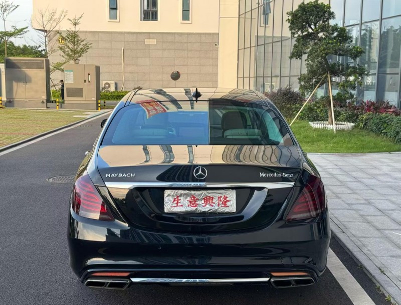 阳江14年奔驰S7
