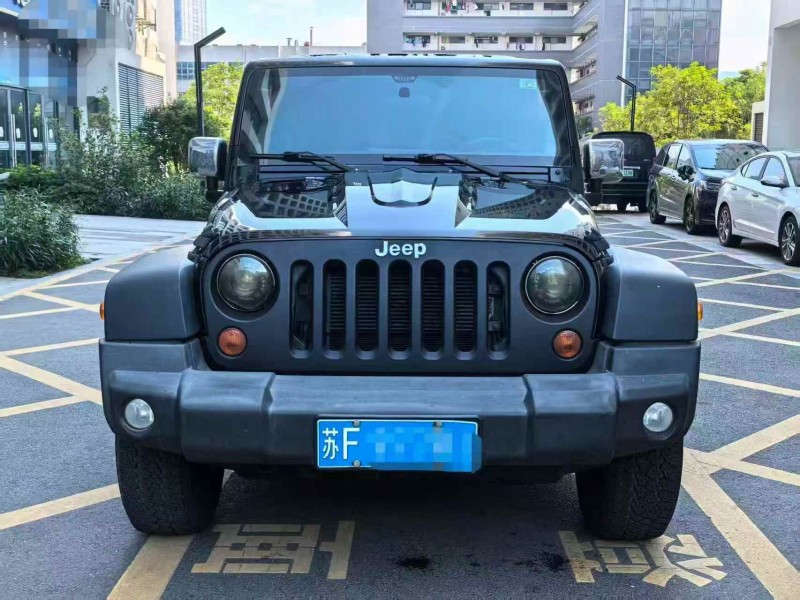 广州13年Jeep牧马人1