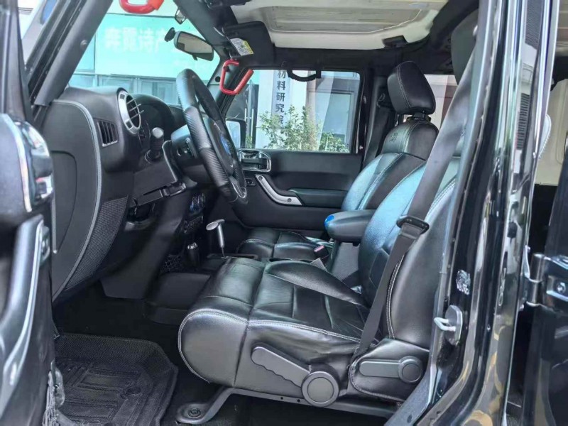 广州13年Jeep牧马人4