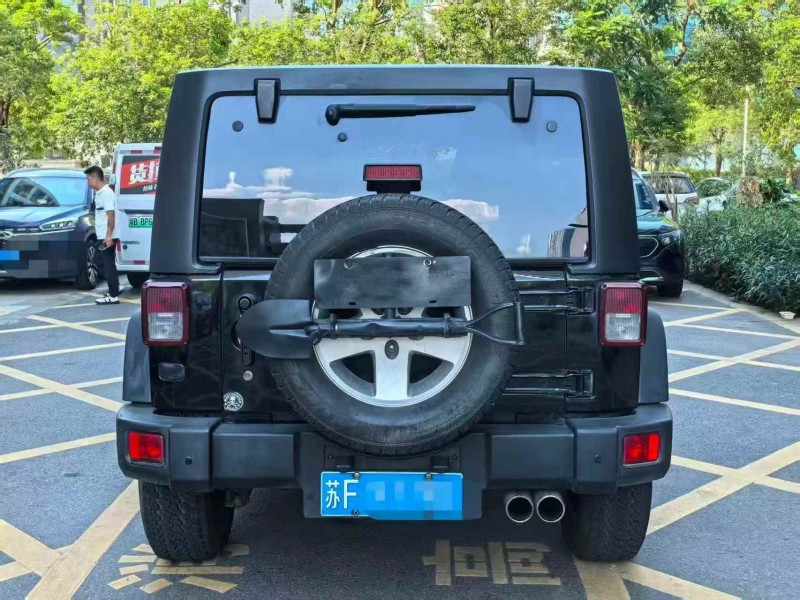 广州13年Jeep牧马人9