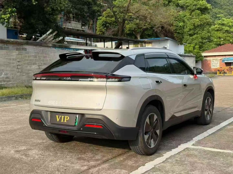 广州25年东风风神5