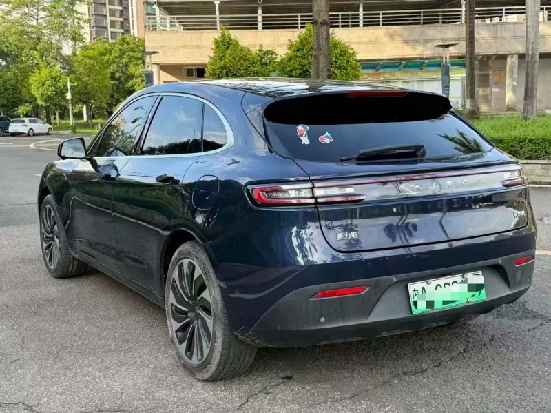广州23年华为智选问界7