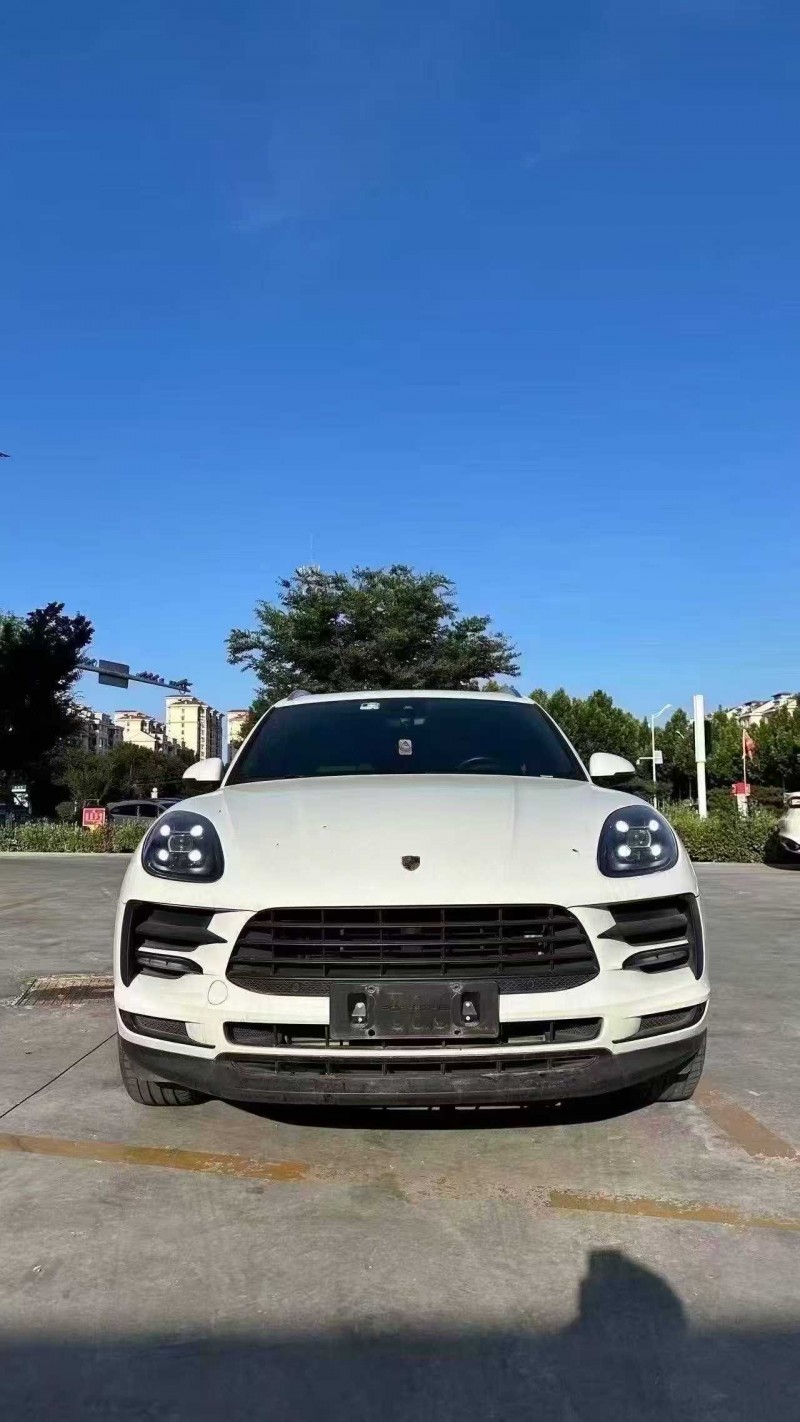 烟台19年保时捷Macan1