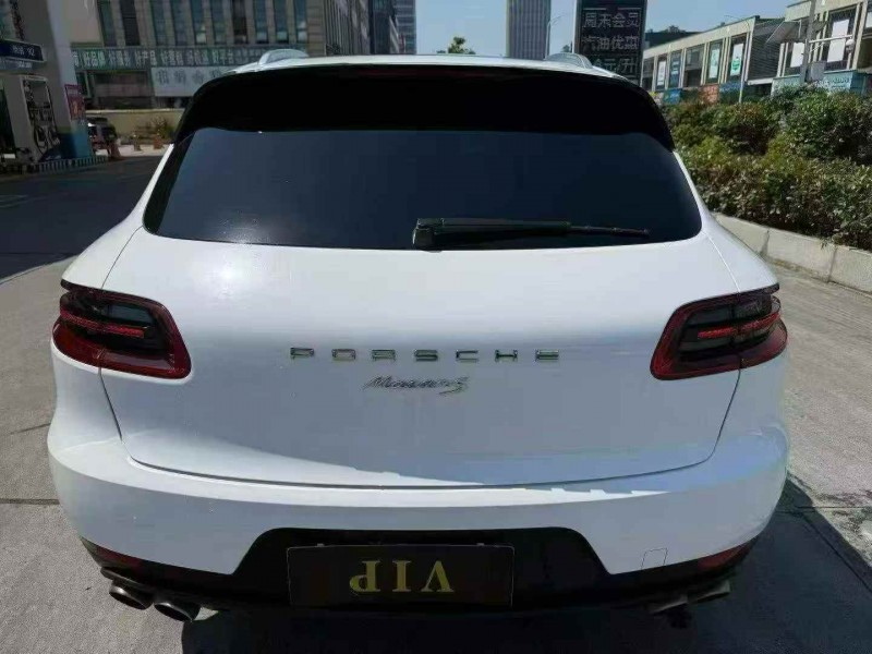 广州18年保时捷Macan9