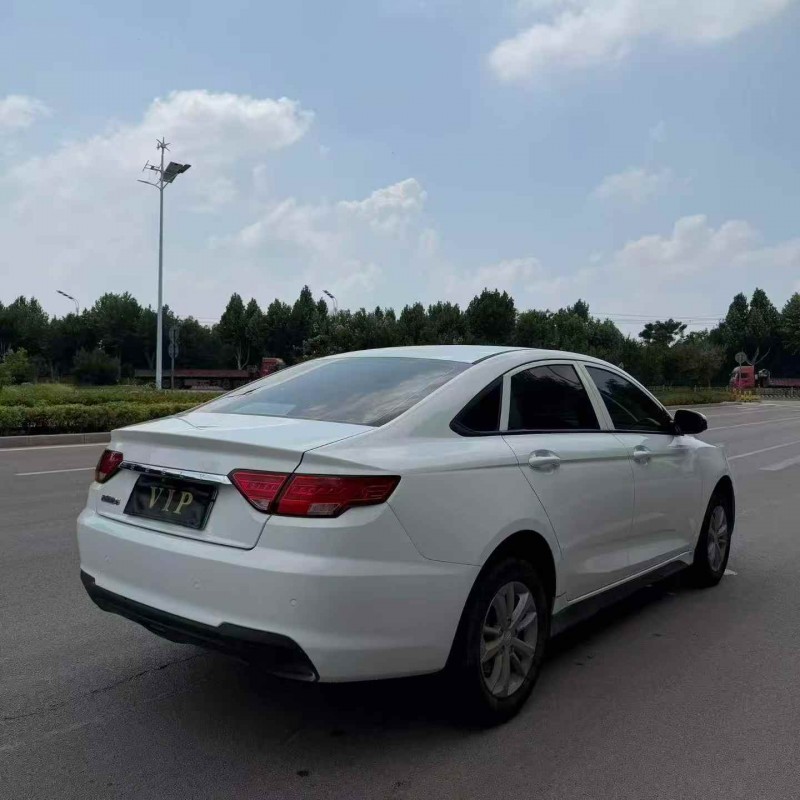 东营23年吉利帝豪6