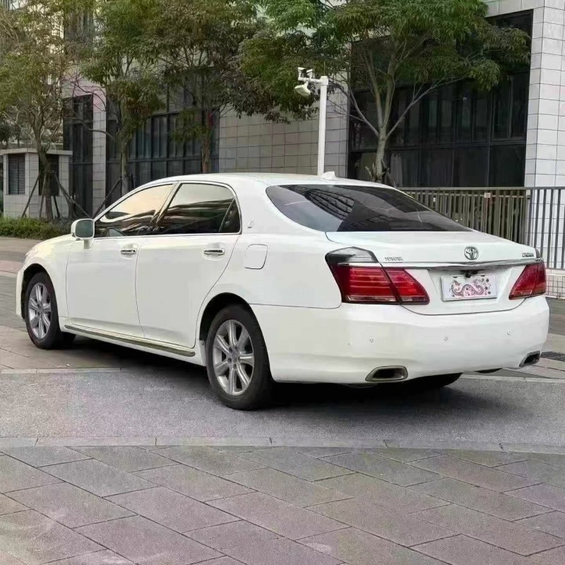 佛山14年丰田皇冠7